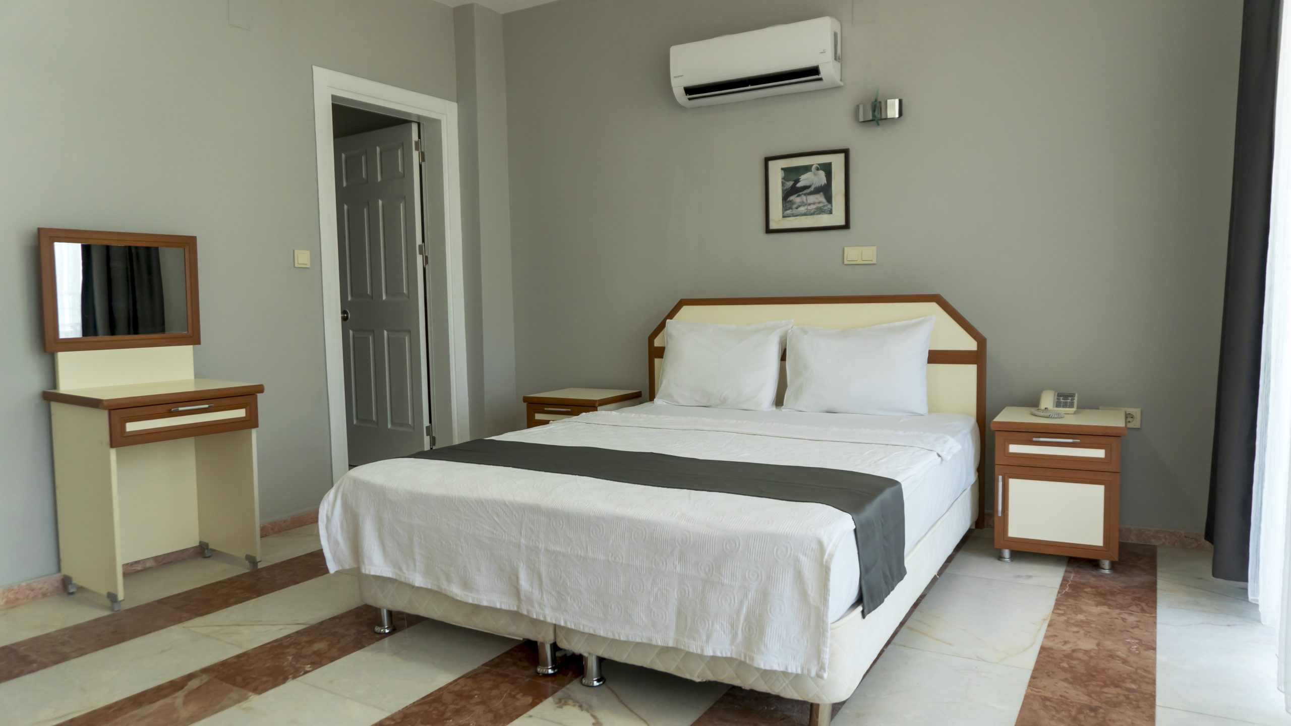 Çift Kişilik Oda No:106 - Görsel 5