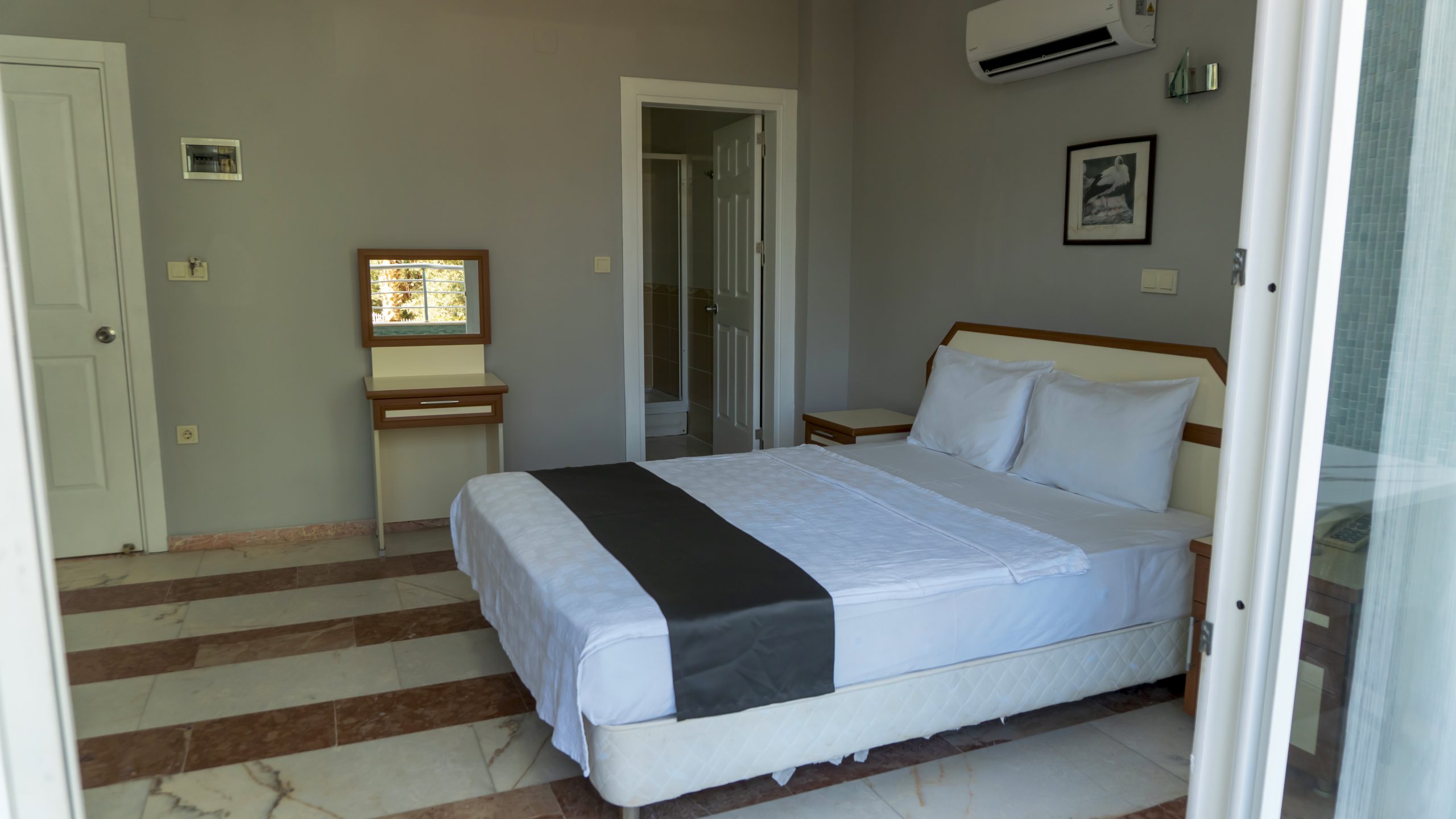 Çift Kişilik Oda No:108