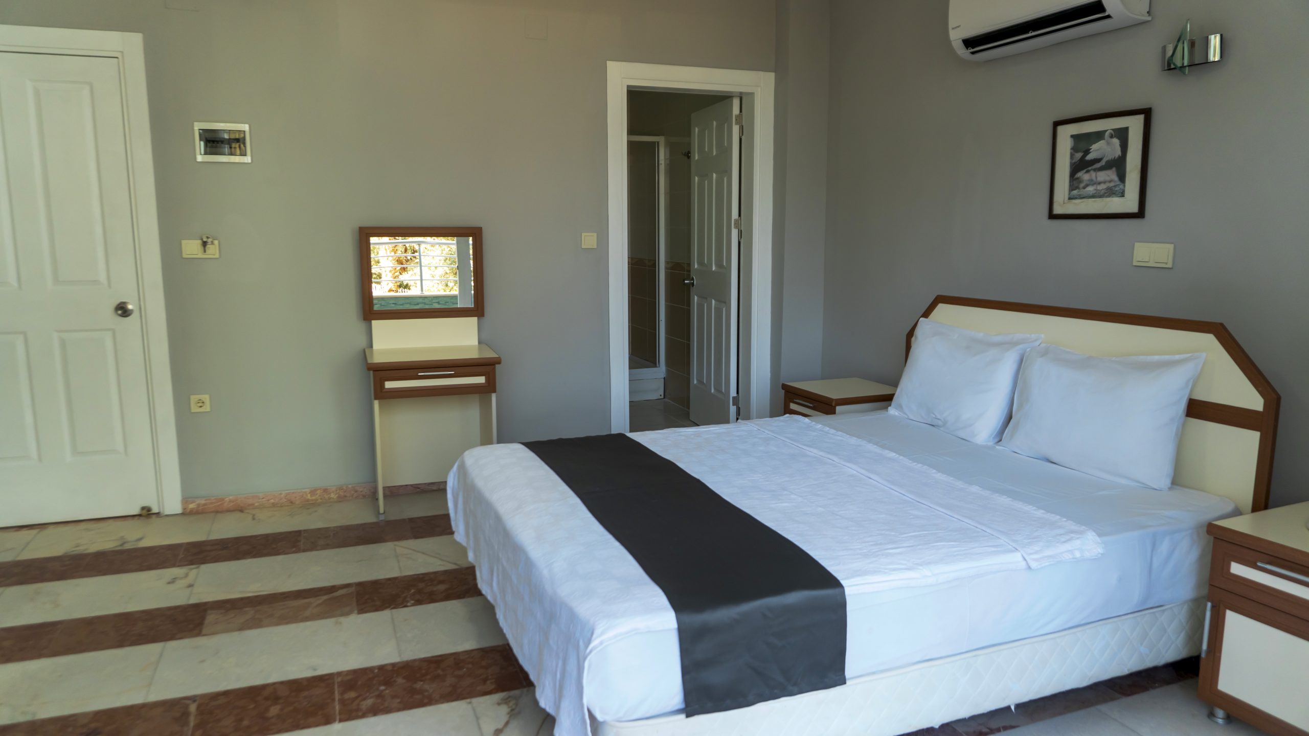 Çift Kişilik Oda No:108 - Görsel 3